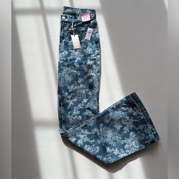 NWT Gap × LoveShackFancy High Rise Floral ‘70s Flare Jeans, 26/2 - Picture 2 of 5